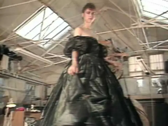 Watch film The Dark Crystal — Behind the Scenes: Fashion Collection