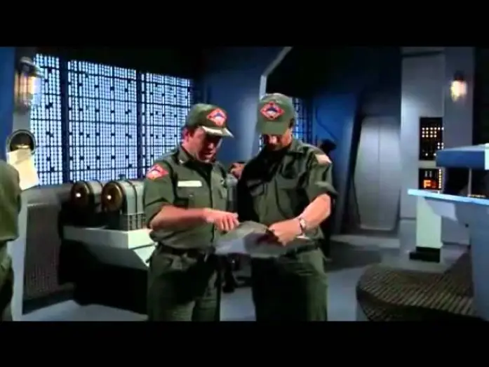 Watch film Airplane II: The Sequel | Aterriza Como Puedas 2, escena Buck Murdock