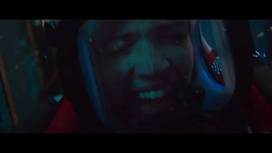 Watch film 47 Meters Down | 47 METERS DOWN - Extrait 2 - La cage VOST