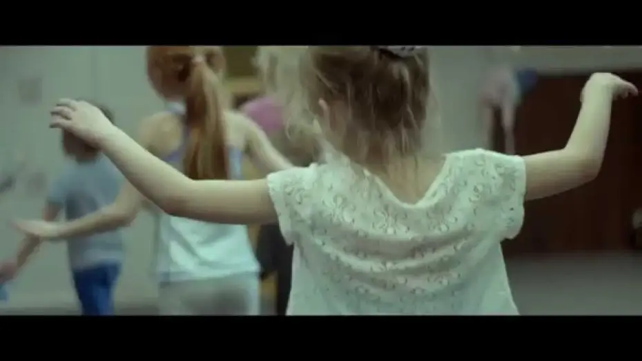 Watch film Homesick — De Nærmeste - Trailer (Homesick)