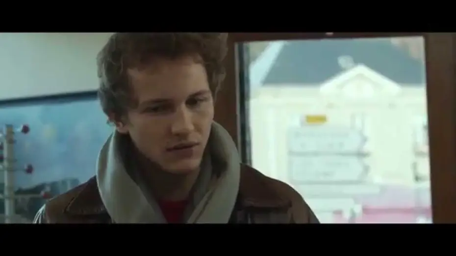 Watch film Les Souvenirs | Les Souvenirs - Tourisme (extrait)