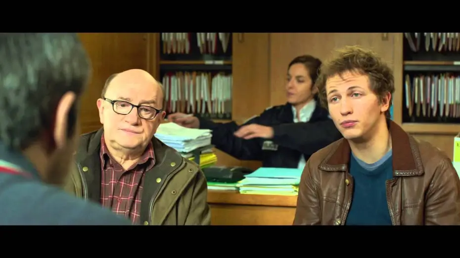 Watch film Les Souvenirs | Les Souvenirs - Commissariat (extrait)