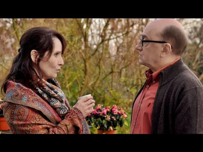 Watch film Les Souvenirs | ZU ENDE IST ALLES ERST AM SCHLUSS | Trailer [HD]