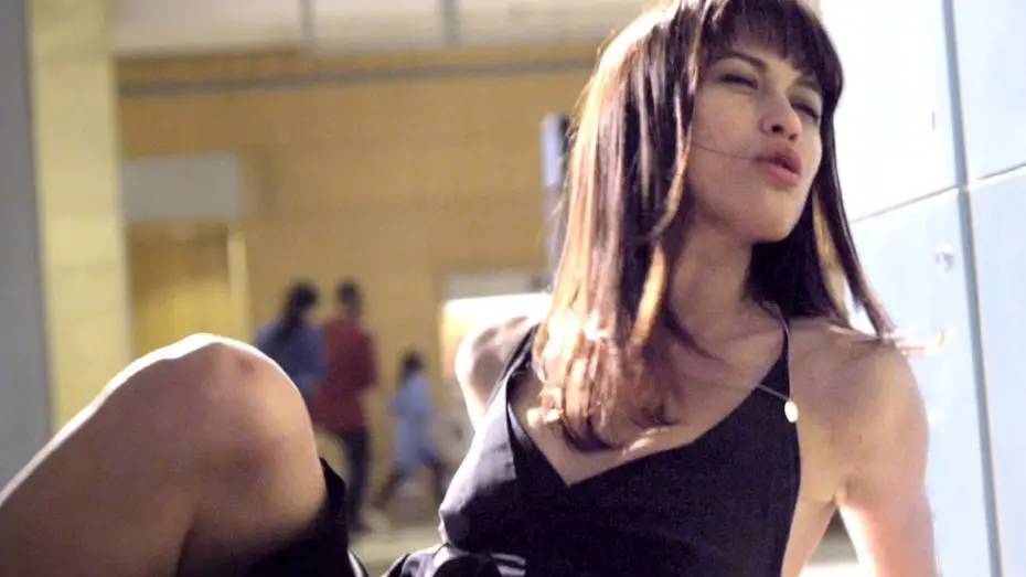 Watch film Momentum | CODE MOMENTUM Bande Annonce VF (Olga Kurylenko - 2015)