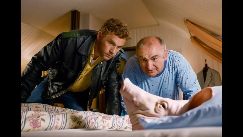Watch film Schweinskopf al dente — Offizieller Trailer