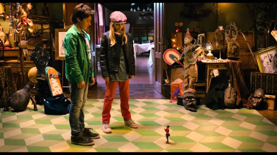 Watch film Help, I Shrunk My Teacher — HILFE, ICH HAB MEINE LEHRERIN GESCHRUMPFT -  Trailer - Ab 17.12. im Kino!