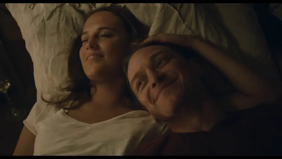 Watch film Submergence — SUBMERGENCE di Wim Wenders (Trailer Ufficiale dal 22 Agosto al Cinema)
