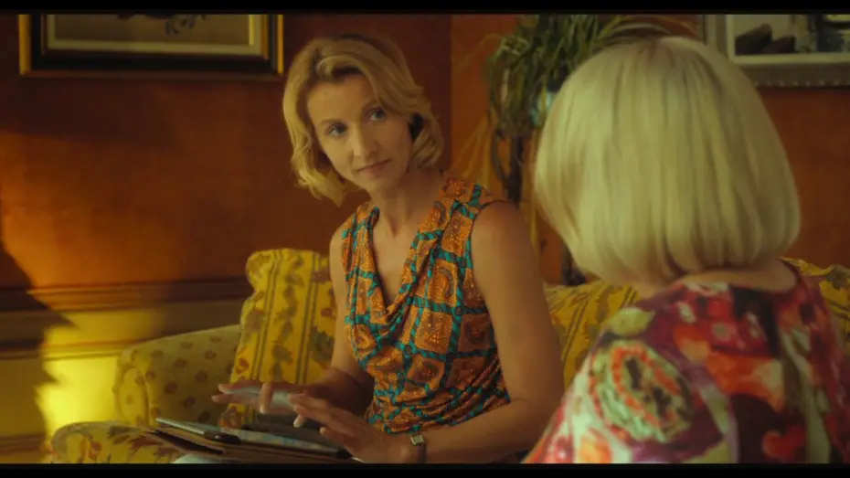 Watch film Back to Mom's — Vuelta a casa de mi madre - Trailer español (HD)