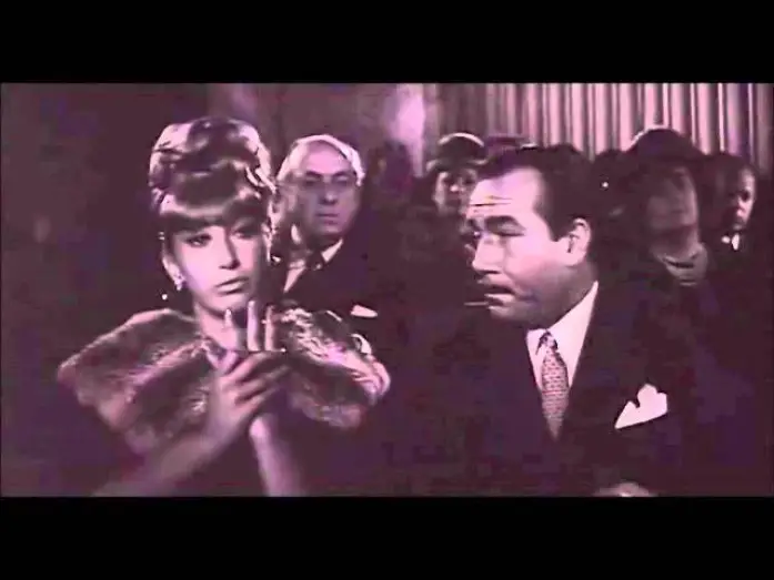 Watch film The Monsters — Scenda l'oblio, da "I mostri" di D. Risi (1963)