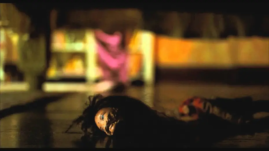 Watch film Don't Be Afraid of the Dark — NON AVERE PAURA DEL BUIO - trailer ufficiale ITA