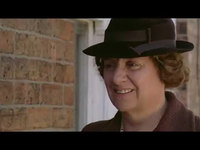 Watch film Housewife, 49 — Victoria Wood - Housewife, 49