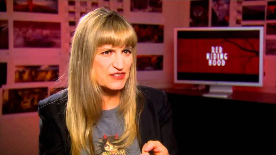 Watch film Red Riding Hood — Dziewczyna w Czerwonej Pelerynie - Featurette: Old Tale New Blood