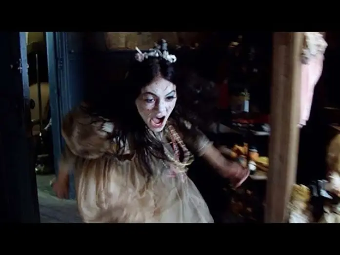 Watch film Ghostland | Ghostland - Trailer español (HD)