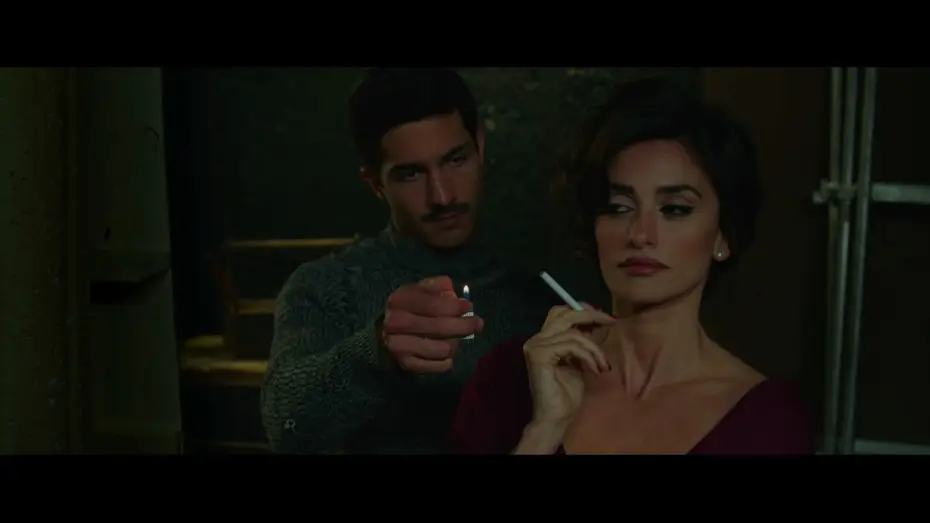 Watch film The Queen of Spain — La Reine d'Espagne - Bande Annonce VOST