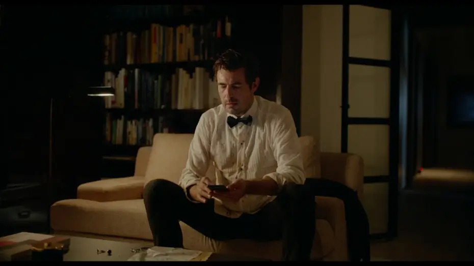 Watch film The Square — The Square clip - Message