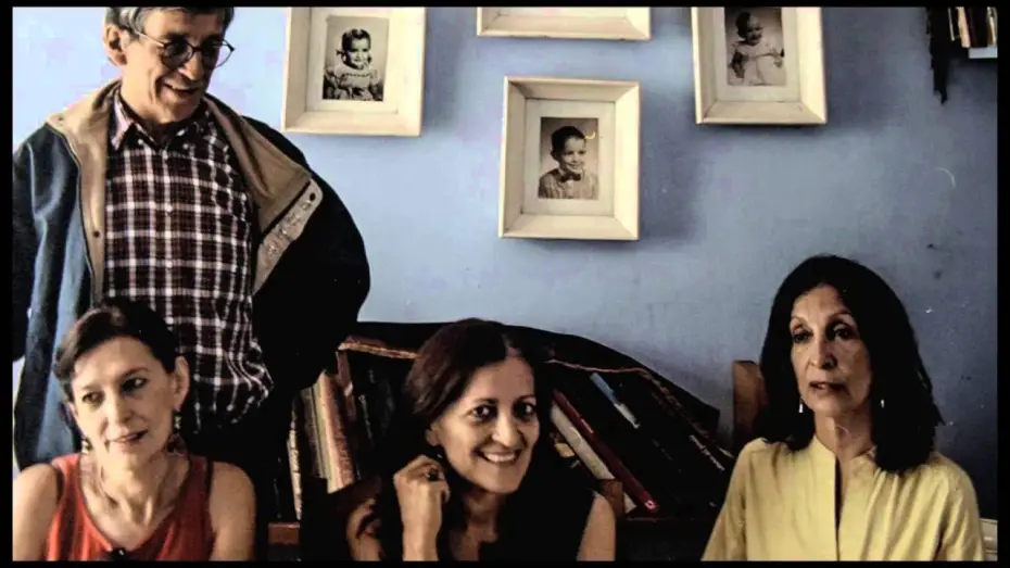 Watch film A Family Love Story — Mi sangre enarbolada / Trailer
