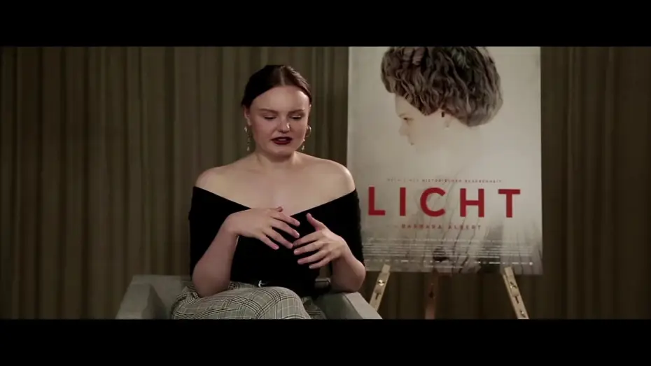 Watch film Mademoiselle Paradis — LICHT Special: Maria Dragus im Interview