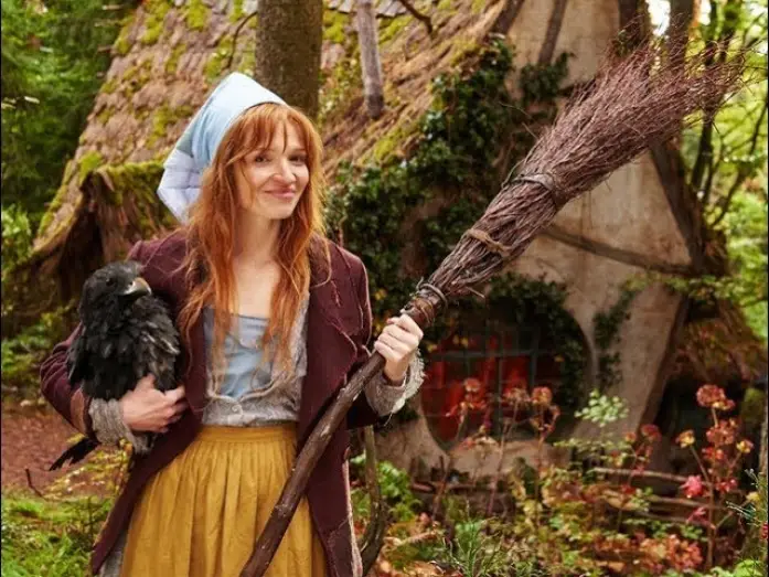 Watch film The Little Witch — La pequeña bruja - Trailer español (HD)