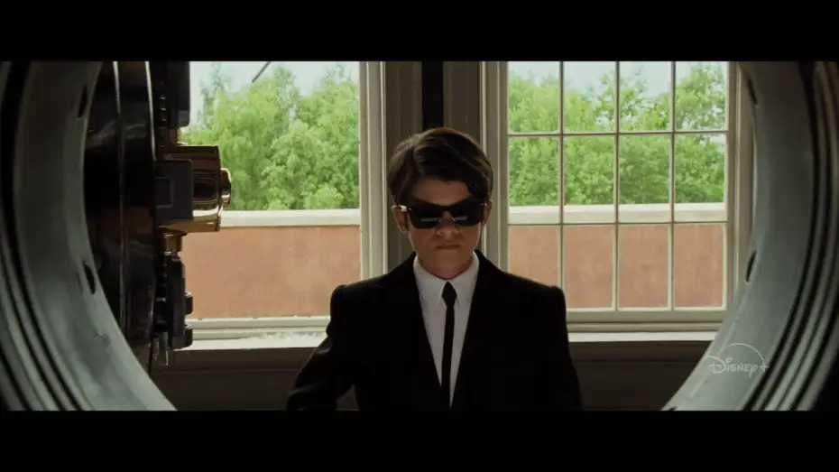 Watch film Artemis Fowl — Artemis Fowl - Bande Annonce [VOST]