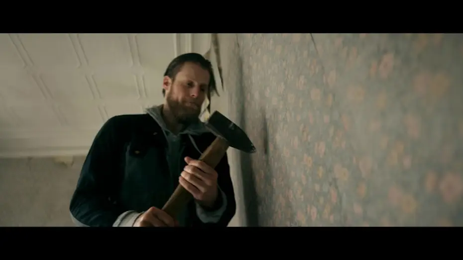 Watch film The Purity of Vengeance — DOSSIER 64 - Extrait "Derrière le mur" VF