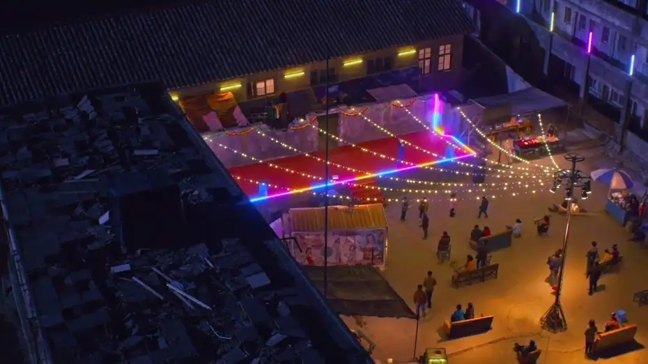 Watch film Long Day's Journey Into Night — Clip: "Taking Flight"