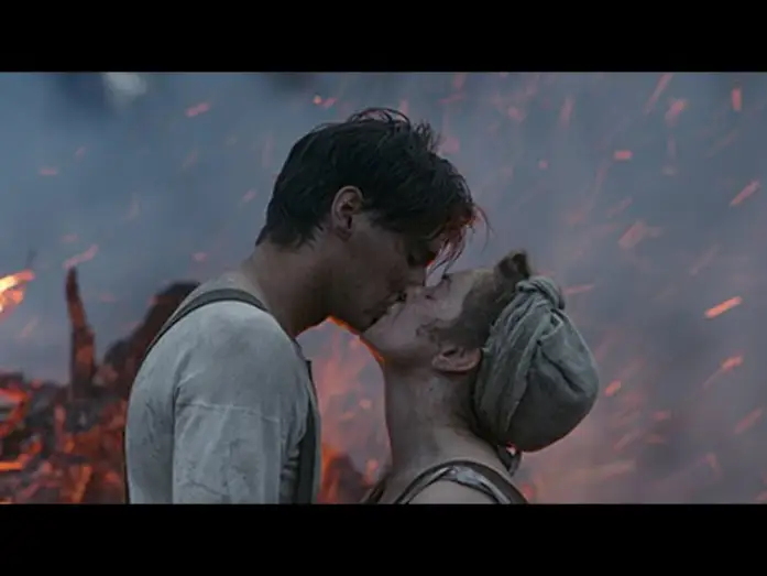 Watch film Land of Hope — À cœurs perdus