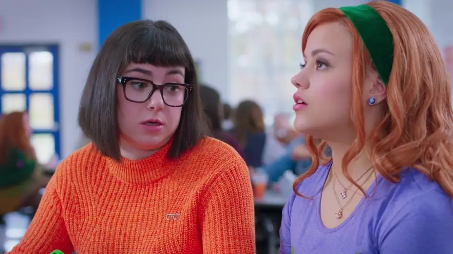 Watch film Daphne & Velma — Daphné et Véra - Bande annonce VOST