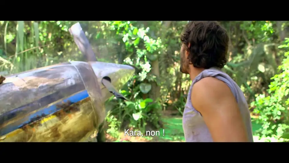 Watch film The Green Inferno | GREEN INFERNO - extrait "1&egrave;re rencontre" VOST