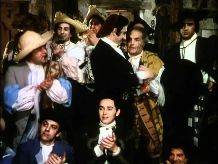 Watch film The Golden Coach — The Golden Coach — Anna Magnani's Hat