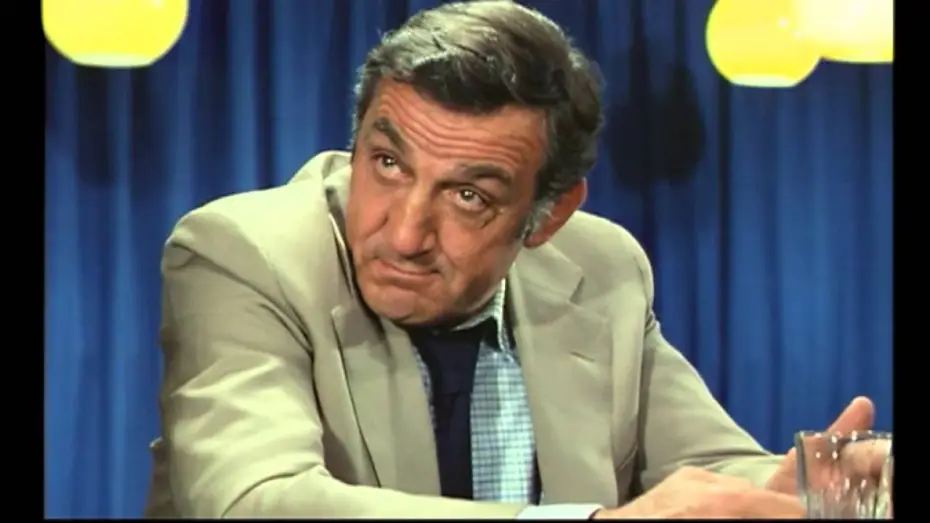 Watch film The French Detective — Adieu poulet (1975) - C'est propre ce que tu fais là