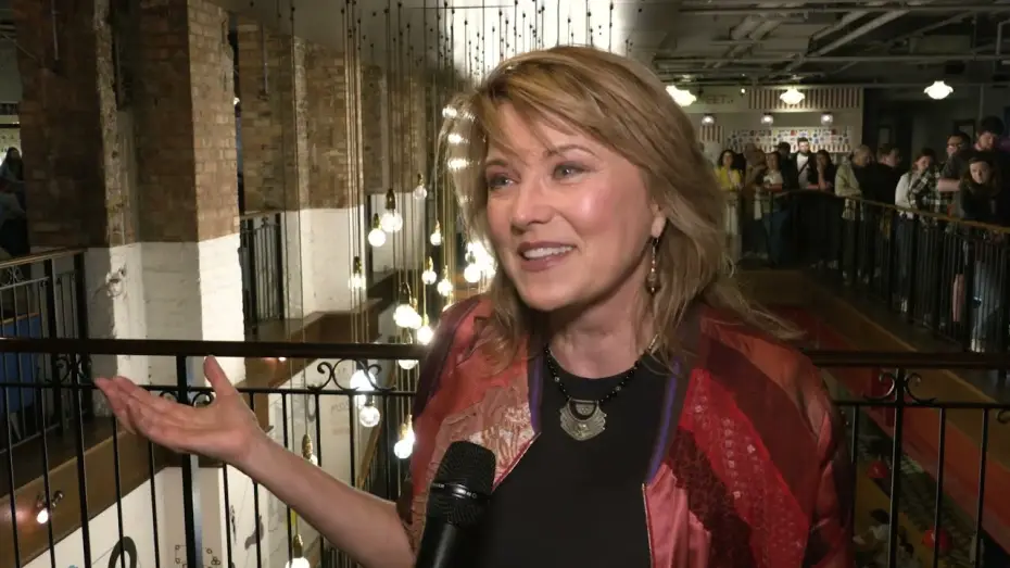 Watch film Never Look Away | Lucy Lawless talks Never Look Away at Sundance London