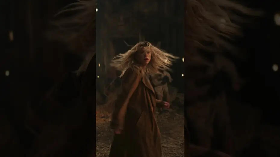 Watch film Supergirl | Talk about an entrance.
