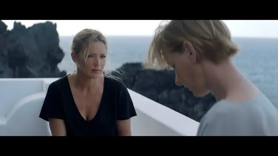 Watch film Sibyl | El reflejo de Sibyl - Trailer espa&ntilde;ol (HD)