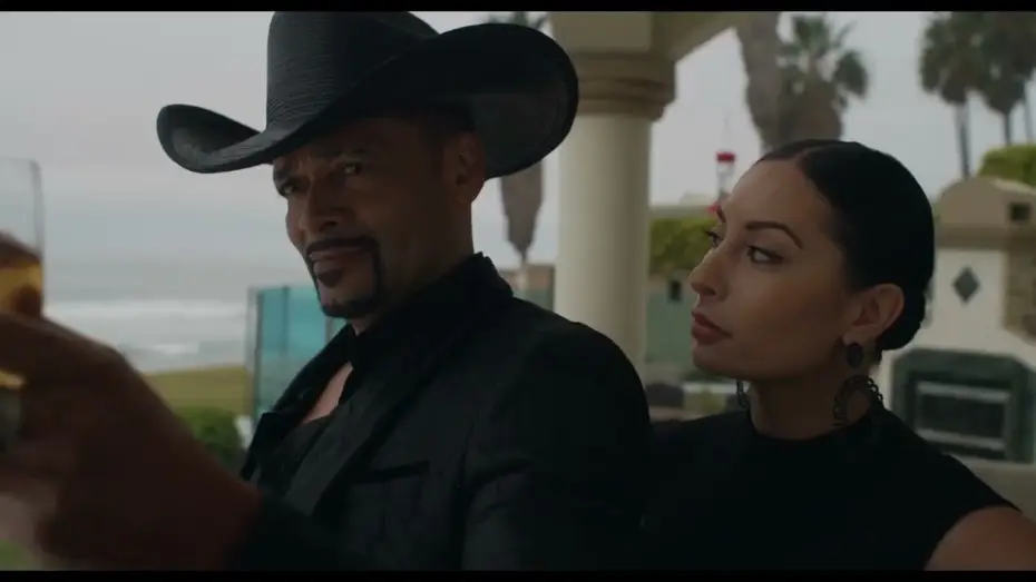 Watch film Seized — Atrapado   2020   Tráiler Español