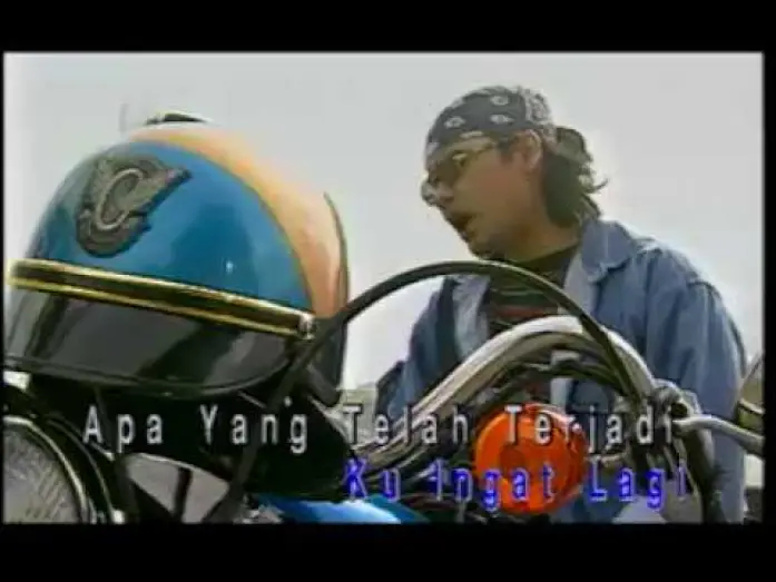 Watch film Tragedi Oktober — AWIE WINGS | TRAGEDI OKTOBER | LAGU HIT SEPANJANG MASA