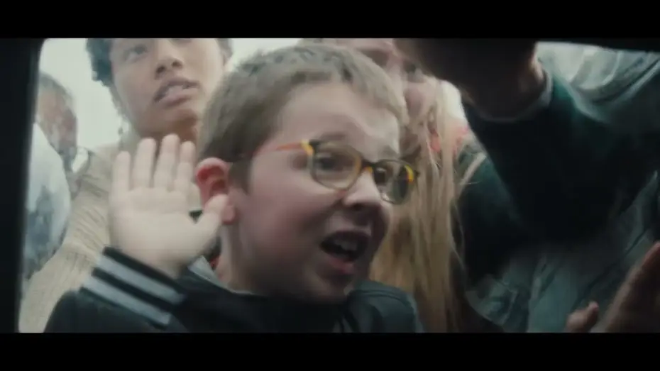 Watch film Vincent Must Die | Ekskluzywna scena