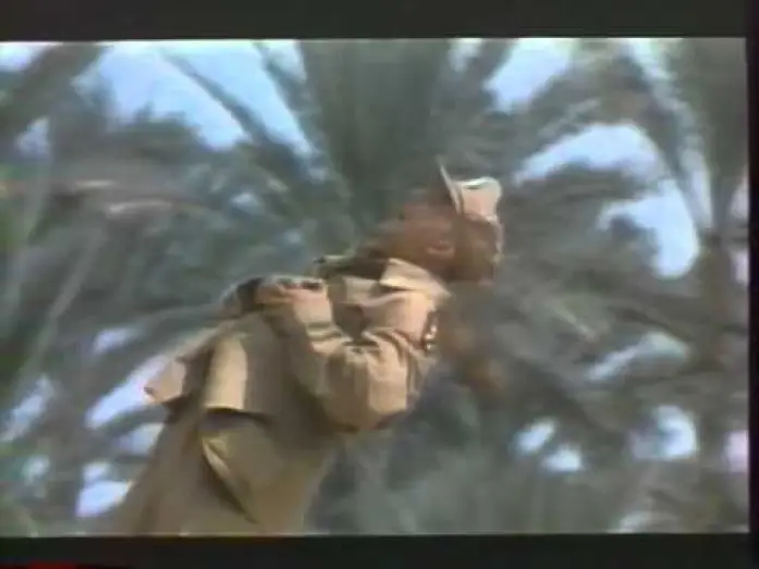 Watch film Madman at War — Le Fou de Guerre Trailer (French Version) (1985)