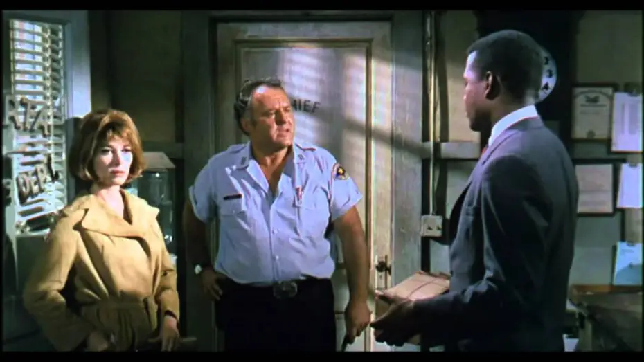 Watch film In the Heat of the Night | Dans La Chaleur De La Nuit de Norman Jewison avec Sidney Poitier (Bande-Annonce)