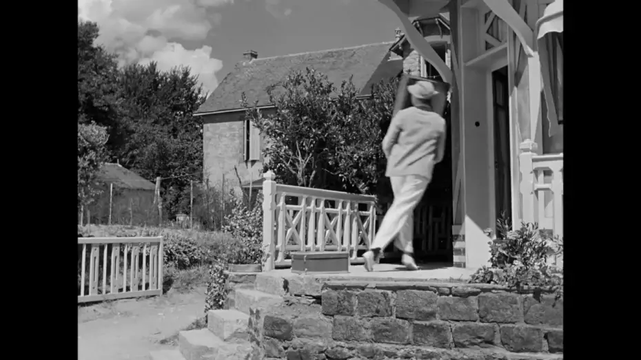 Watch film Monsieur Hulot's Holiday | Les Vacances de Monsieur Hulot di Jacques Tati   Trailer