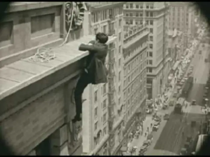Watch film Safety Last! | Harold Lloyd's "Safety Last"- 1923