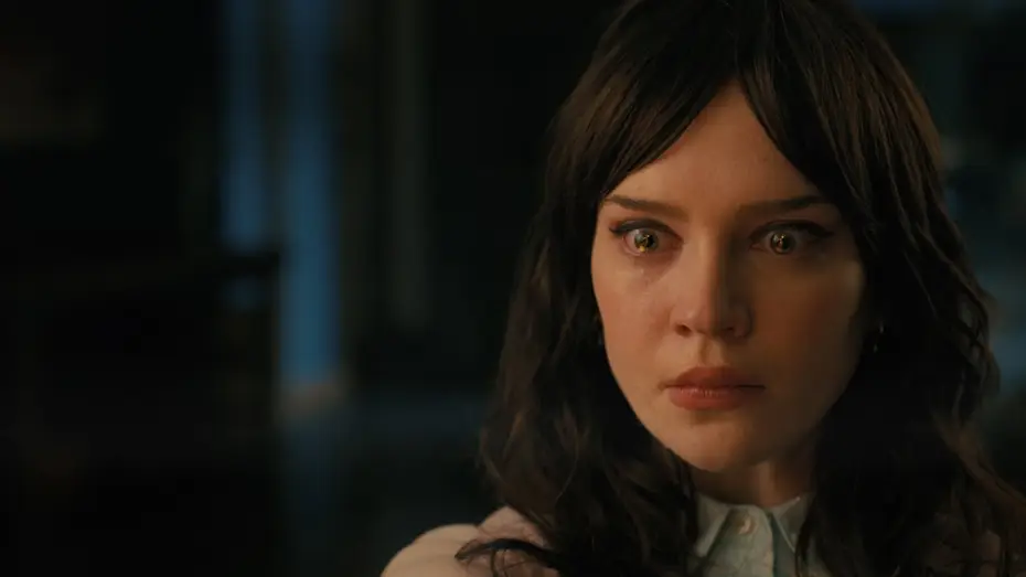 Watch film Companion | Teaser Tr&aacute;iler Oficial en espa&ntilde;ol