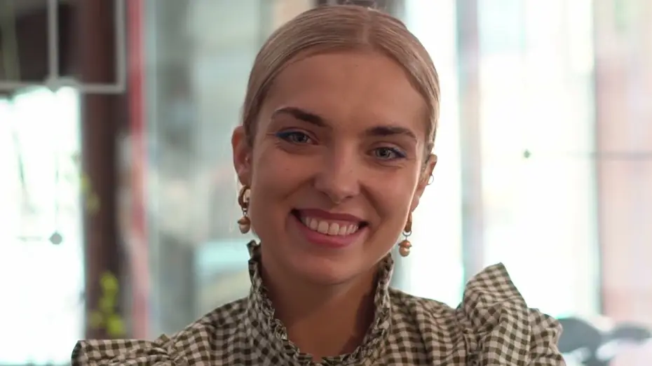 Watch film Sweat | Magdalena Kolesnik os invita a ver SWEAT