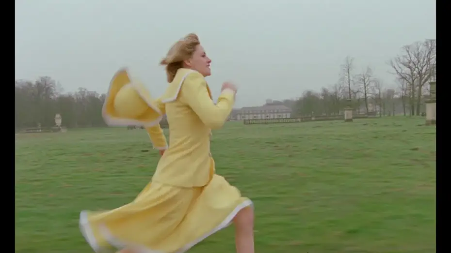 Watch film Spencer — 'Perfect Day'