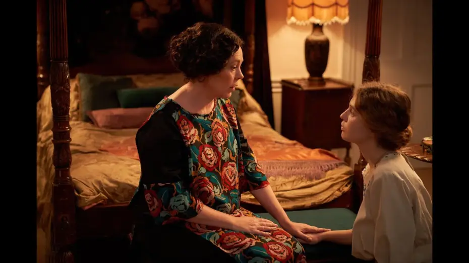 Watch film Mothering Sunday — Primavera en Beechwood - Trailer español