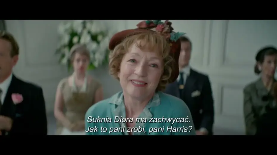 Watch film Mrs Harris Goes to Paris — Paryż pani Harris - pierwszy zwiastun