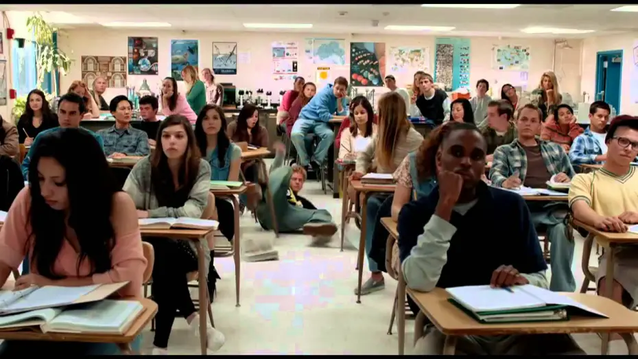 Watch film Chasing Mavericks — Persiguiendo Mavericks - Trailer en español HD