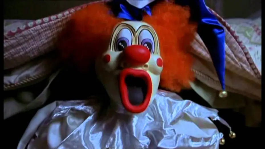 Watch film Scary Movie 2 | ray mange une banane scary movie 2