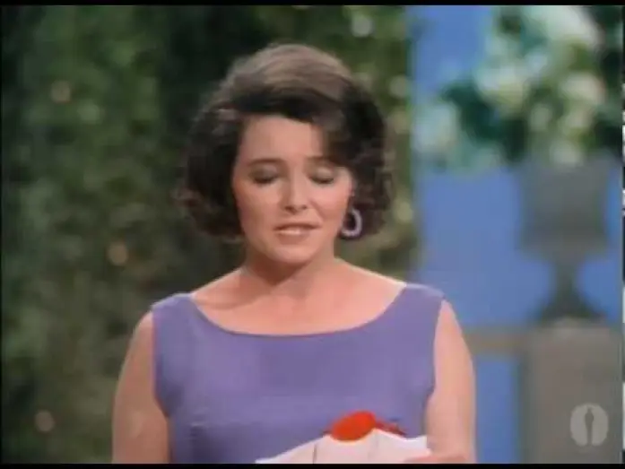 Watch film A Man and a Woman | Patricia Neal presenting Best Foreign Language Film Oscar&reg; to "A Man and a Woman": 1967 Oscars