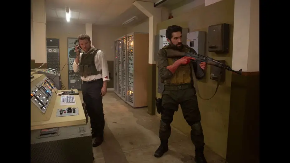 Watch film One Shot — One shot (Misión de rescate)  - Trailer español