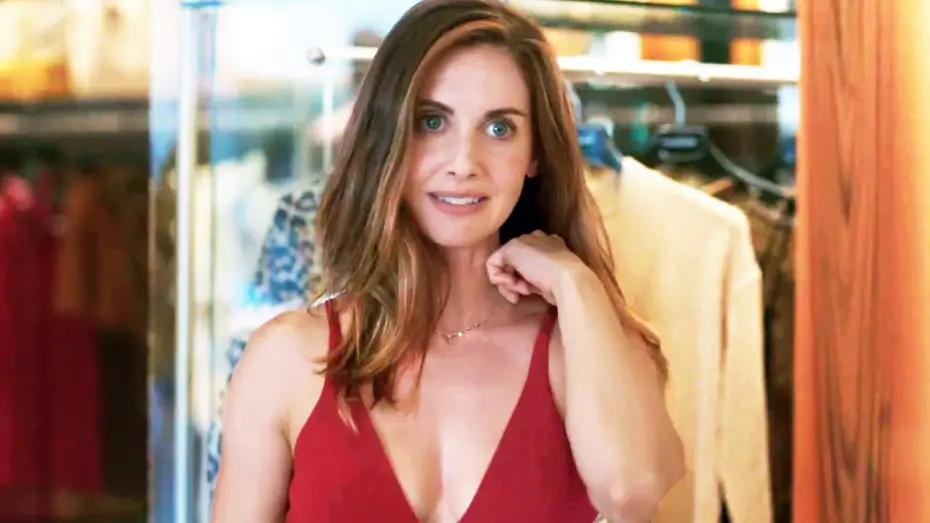 Watch film Spin Me Round — SPIN ME ROUND Bande Annonce (2023) Alison Brie, Aubrey Plaza